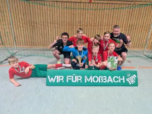 Unsere D-Junioren stauben auch bei den 5.-Dietmar-Schott-Hallenturnieren ab!