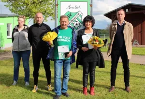 Moßbach feiert mit Ex-Stars des FC Carl Zeiss Jena